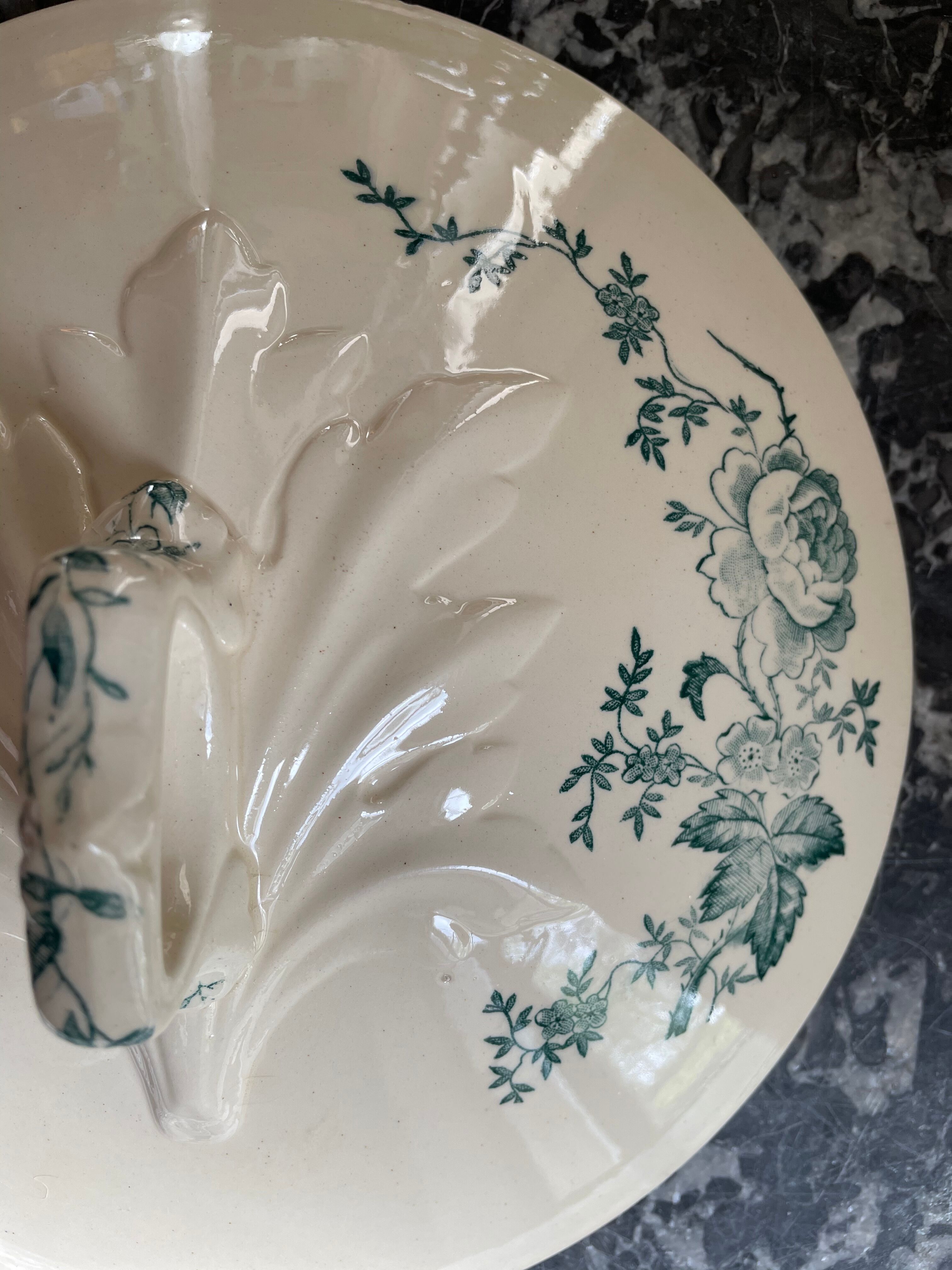 Longchamp Iron Earth Soup Tureen