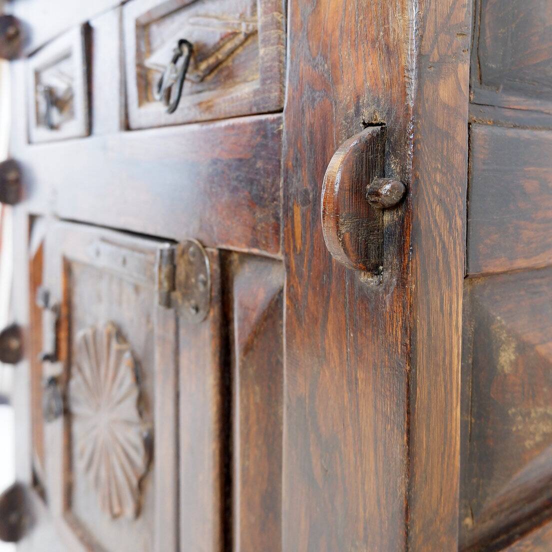 20th Century Spanish Rustic Sideboard - 2 Drawers
