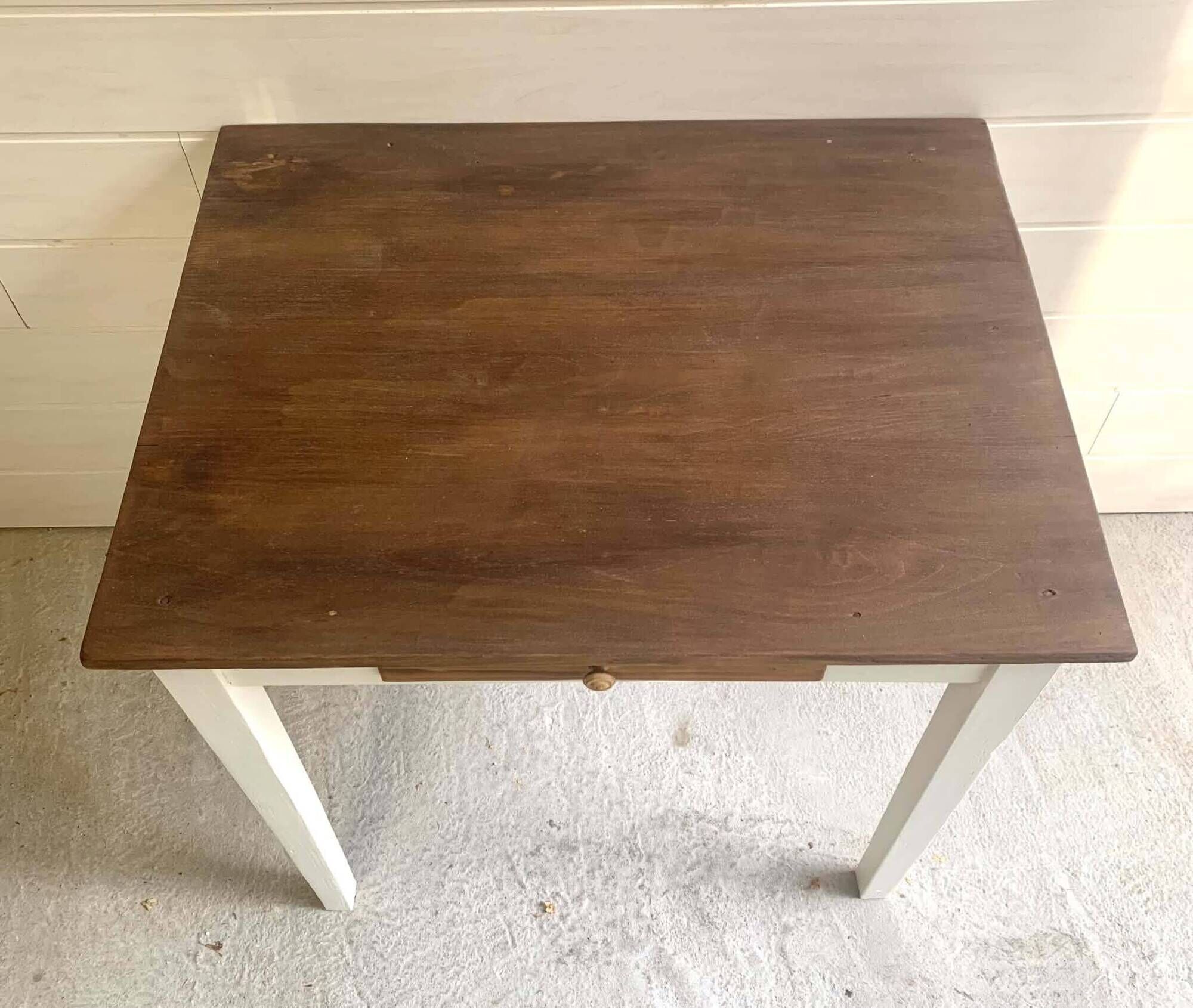 Small farmhouse table