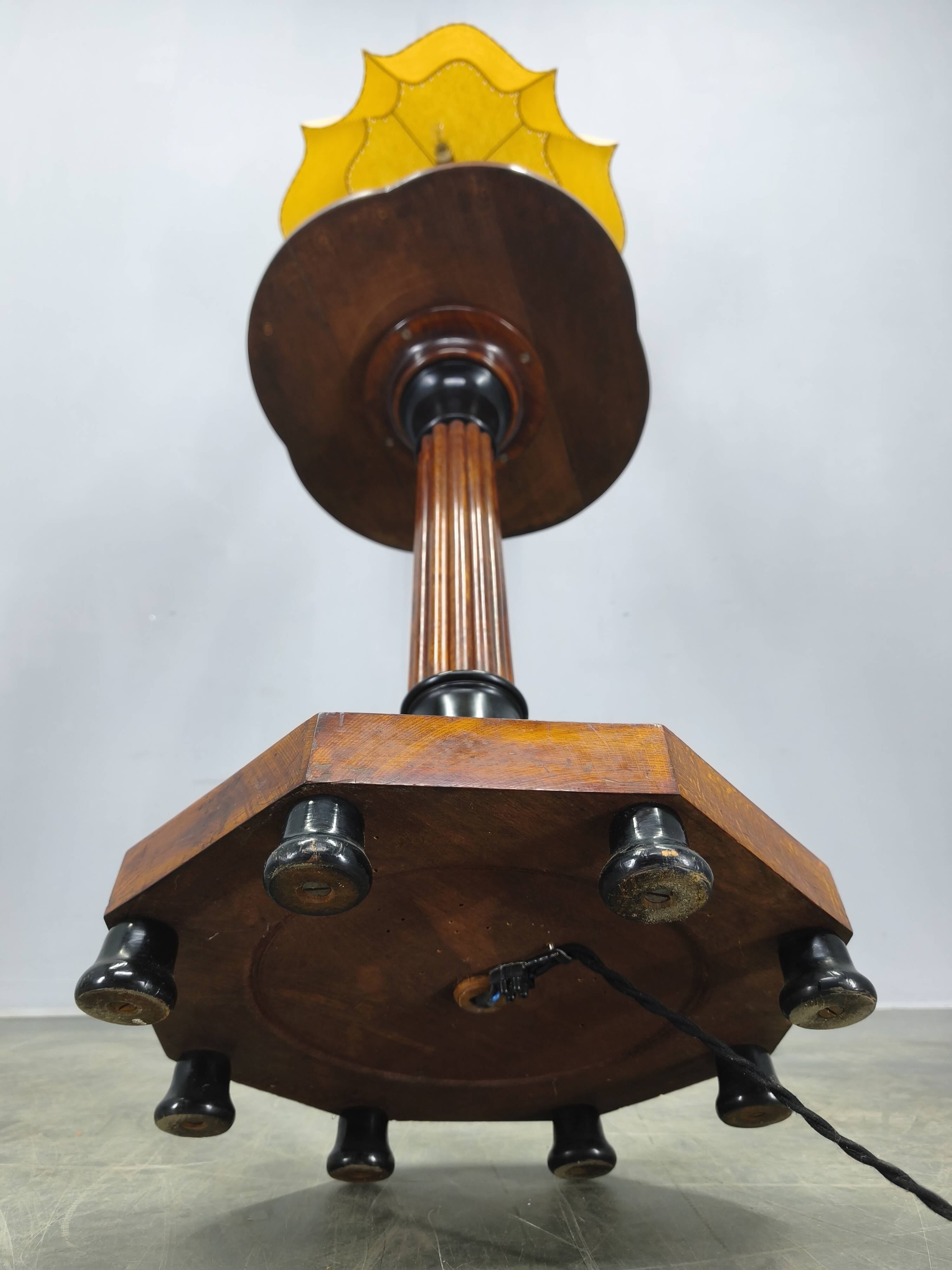 Lampadaire art déco avec table, Suède, années 1940