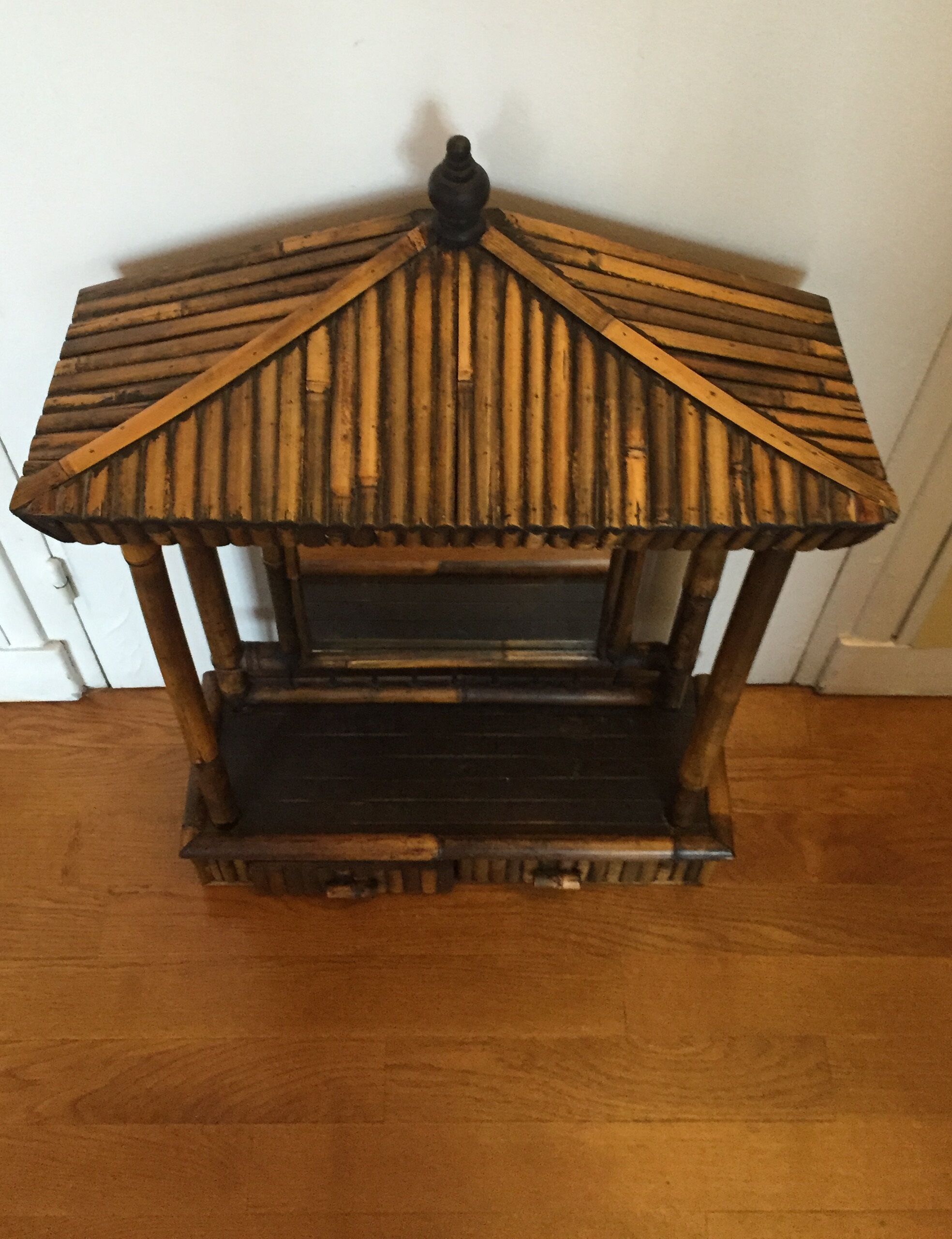 Miroir pagode en bambou 78 x 52 cm