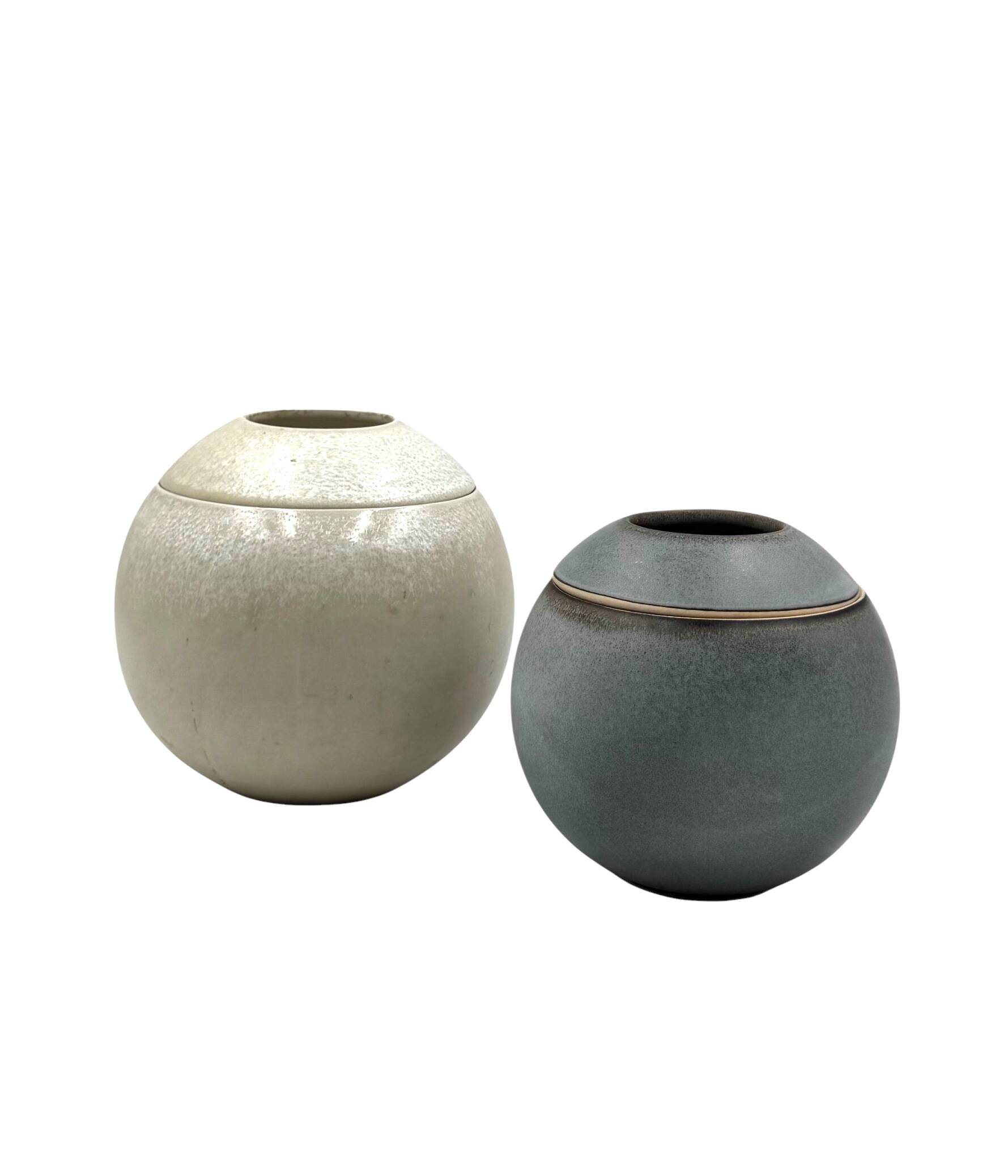 Mid-century Modern set of 2 gres vases, Franco Bucci Italy ca. 1960