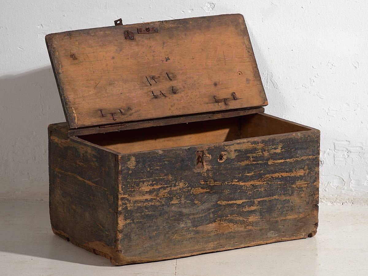 Old cobalt blue ammunition chest (c.1900) #64
