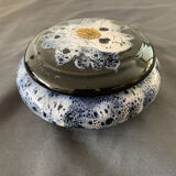 Candy box / round box / empty pocket in flamed sandstone Alpho signed