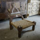 Chaise en bois sculpté et corde