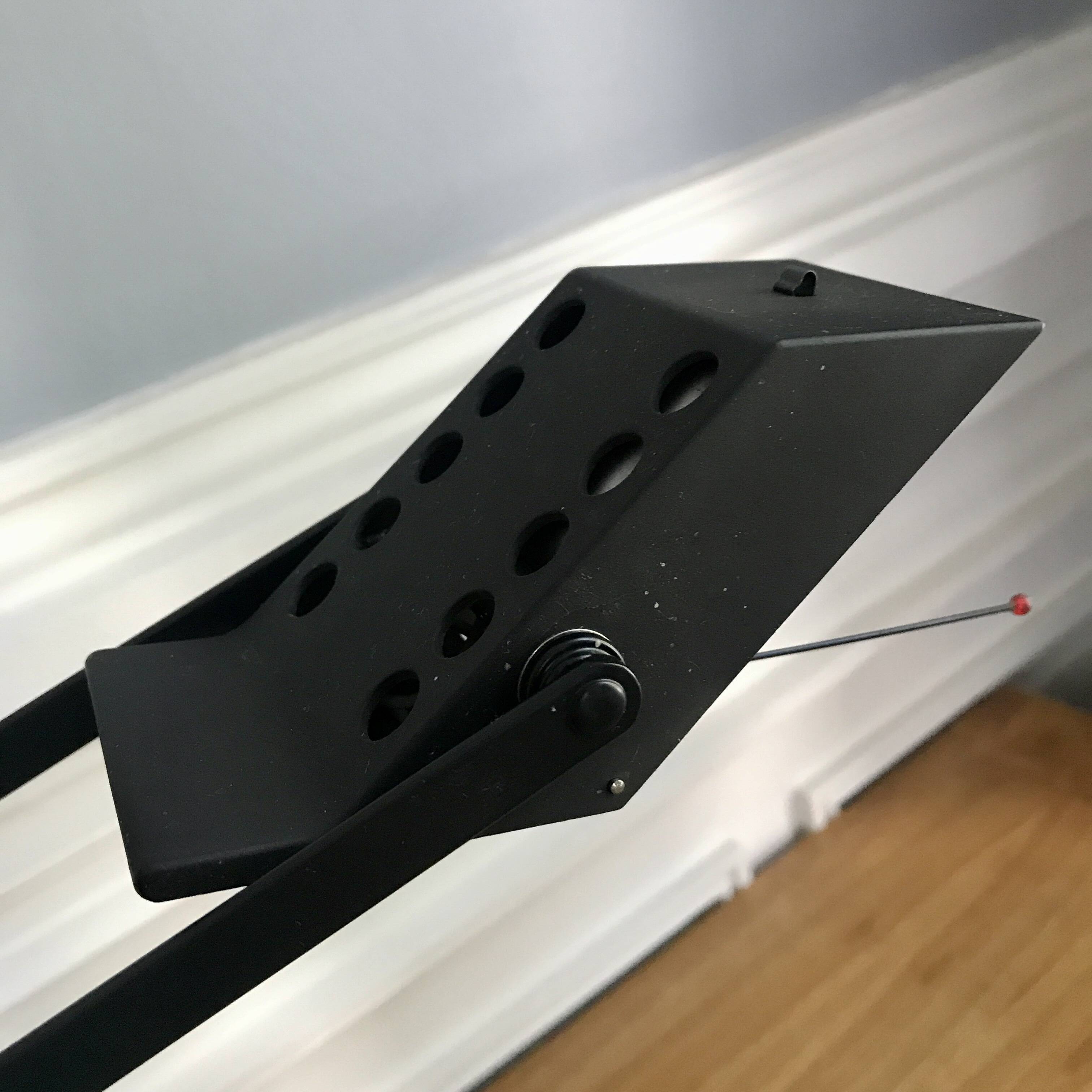 Artemide Tizio adjustable table lamp