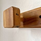 Wall-mounted coat rack with 4 wooden hooks