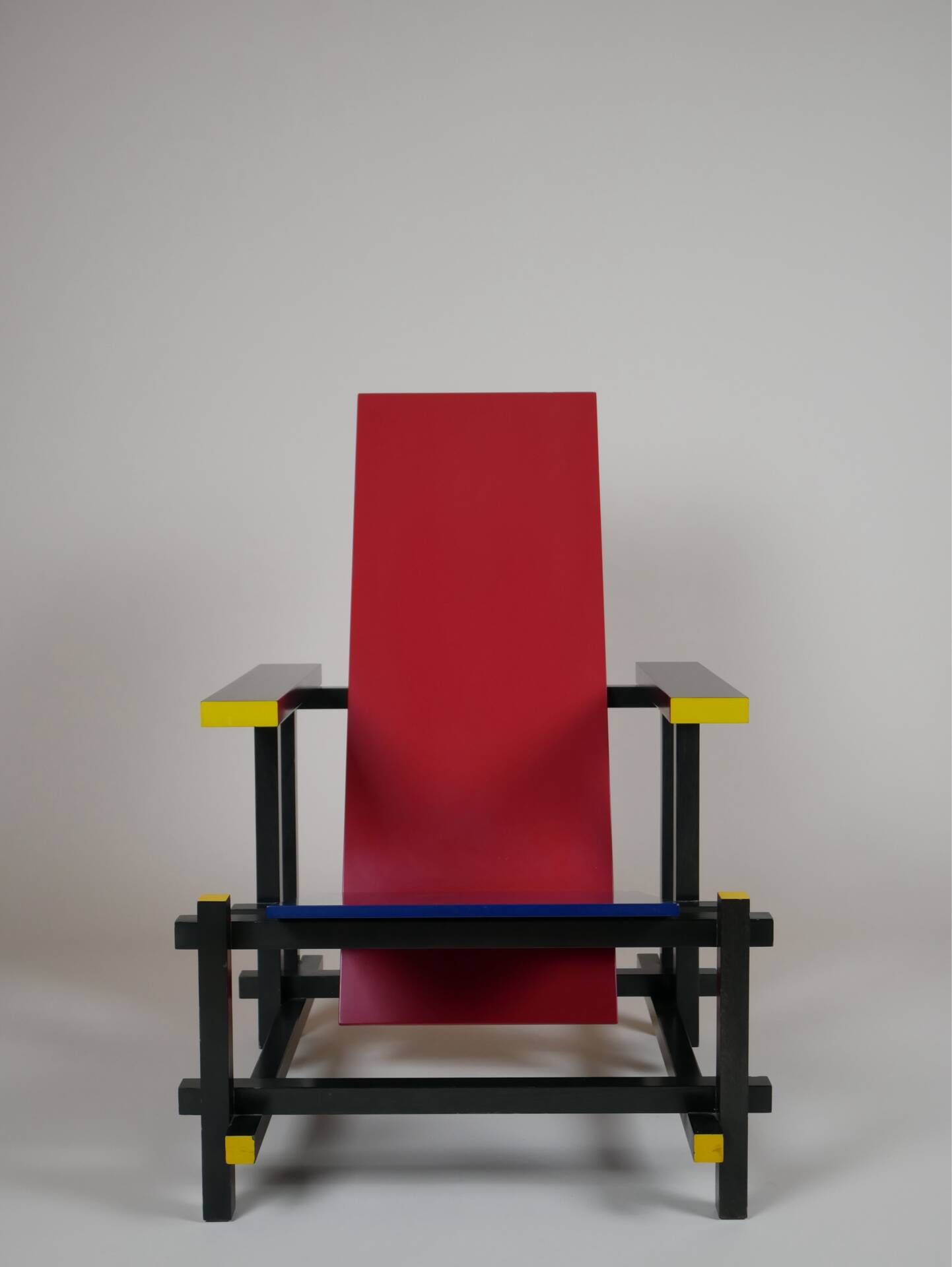 Armchair Red & Blue Gerrit Rietveld