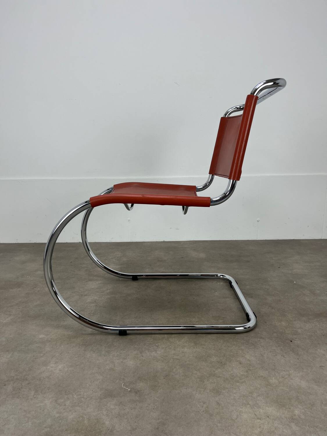 MR10 Mies Van Der Rohe chair, leather, 1980s