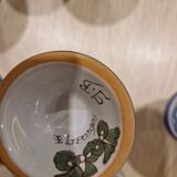 10 Cups / jars