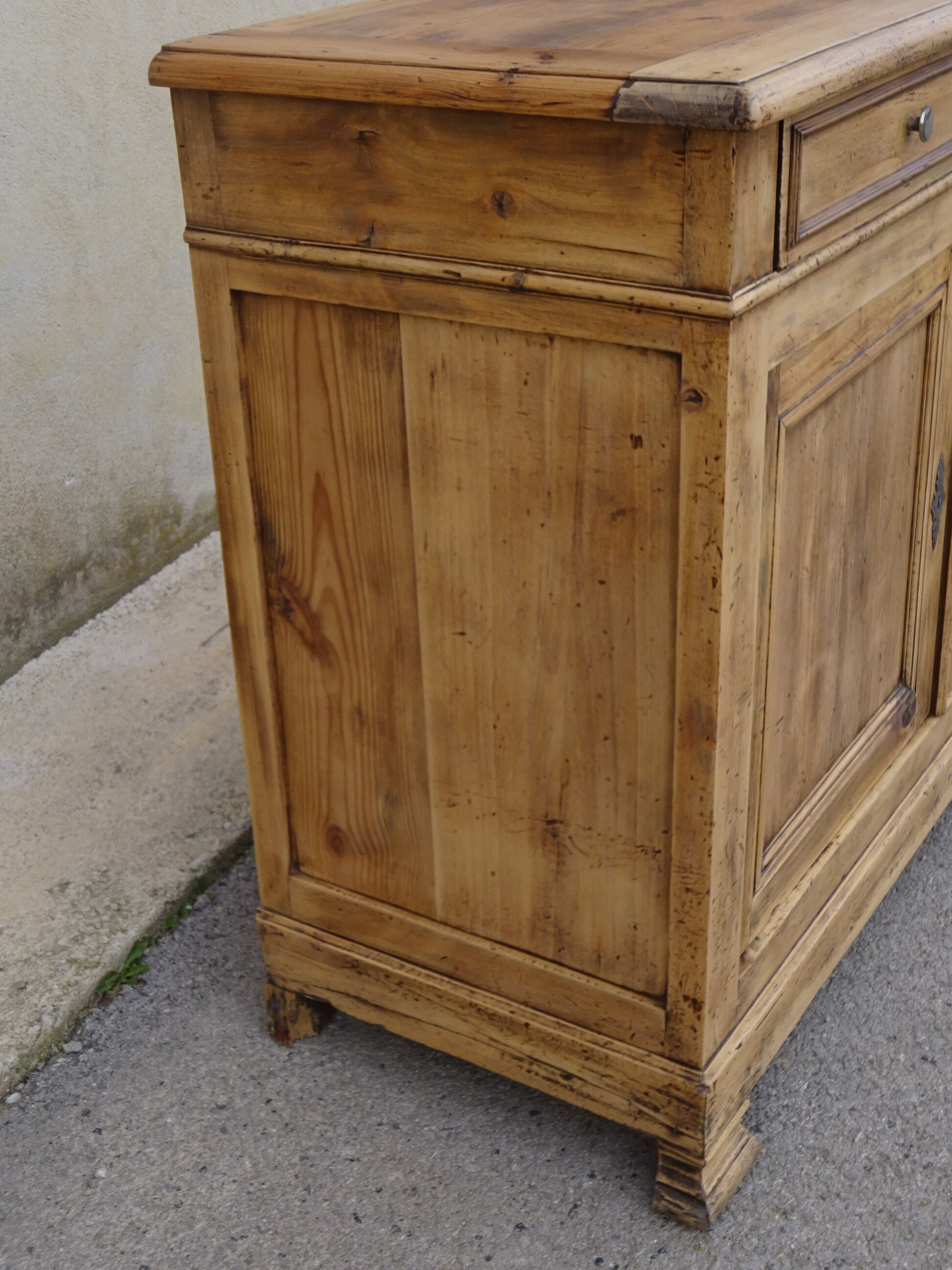 Louis-Philippe sideboard all in solid wood