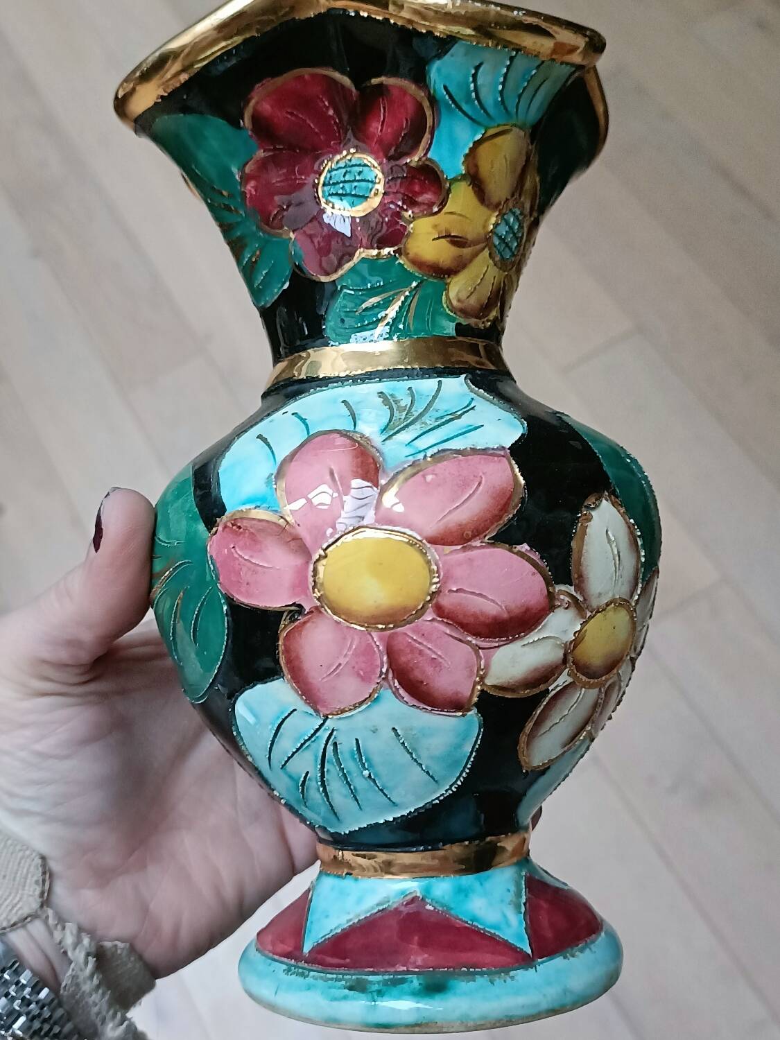 Vallauris corolla vase