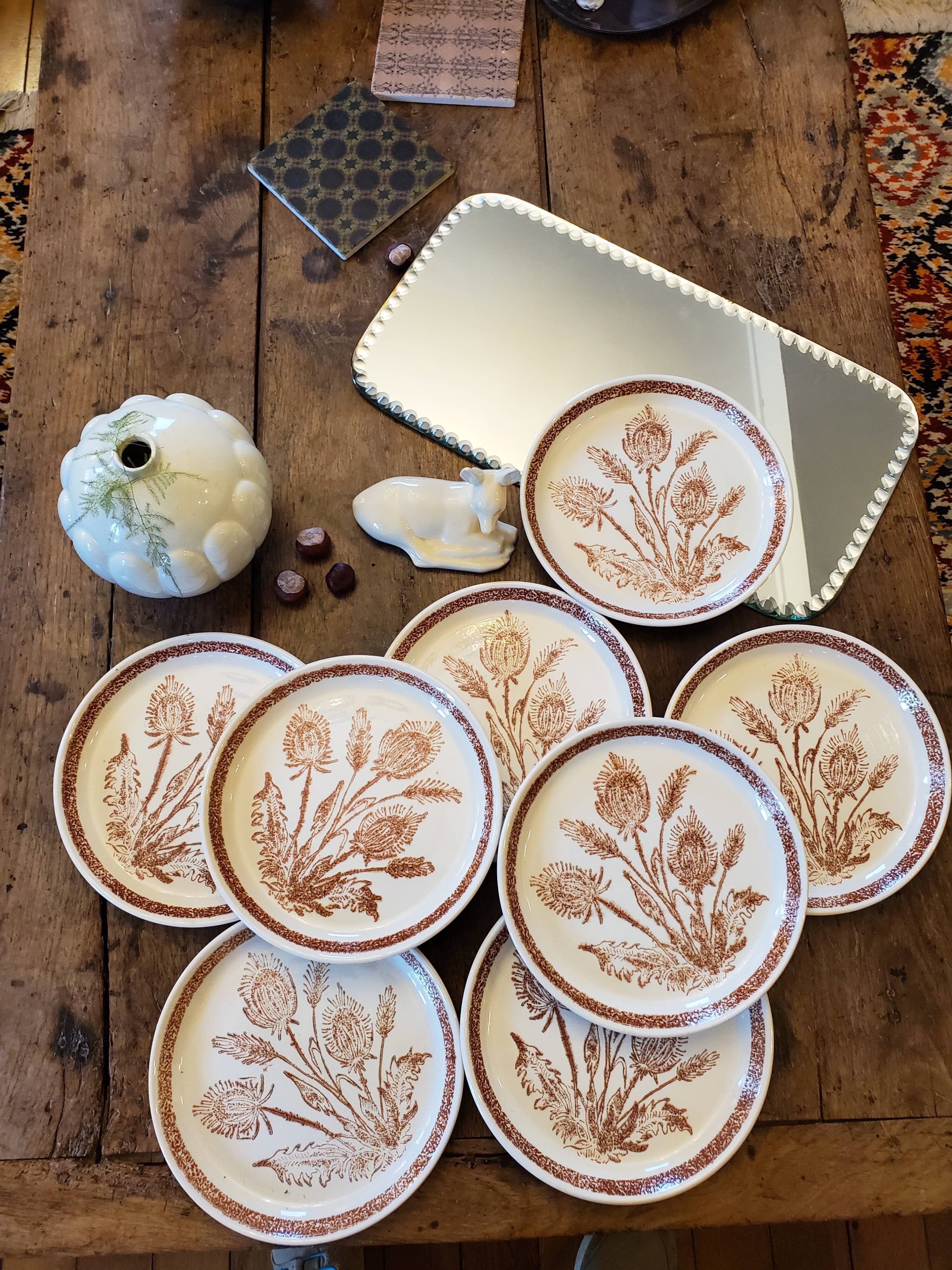 Ceramic plates thistles 70's