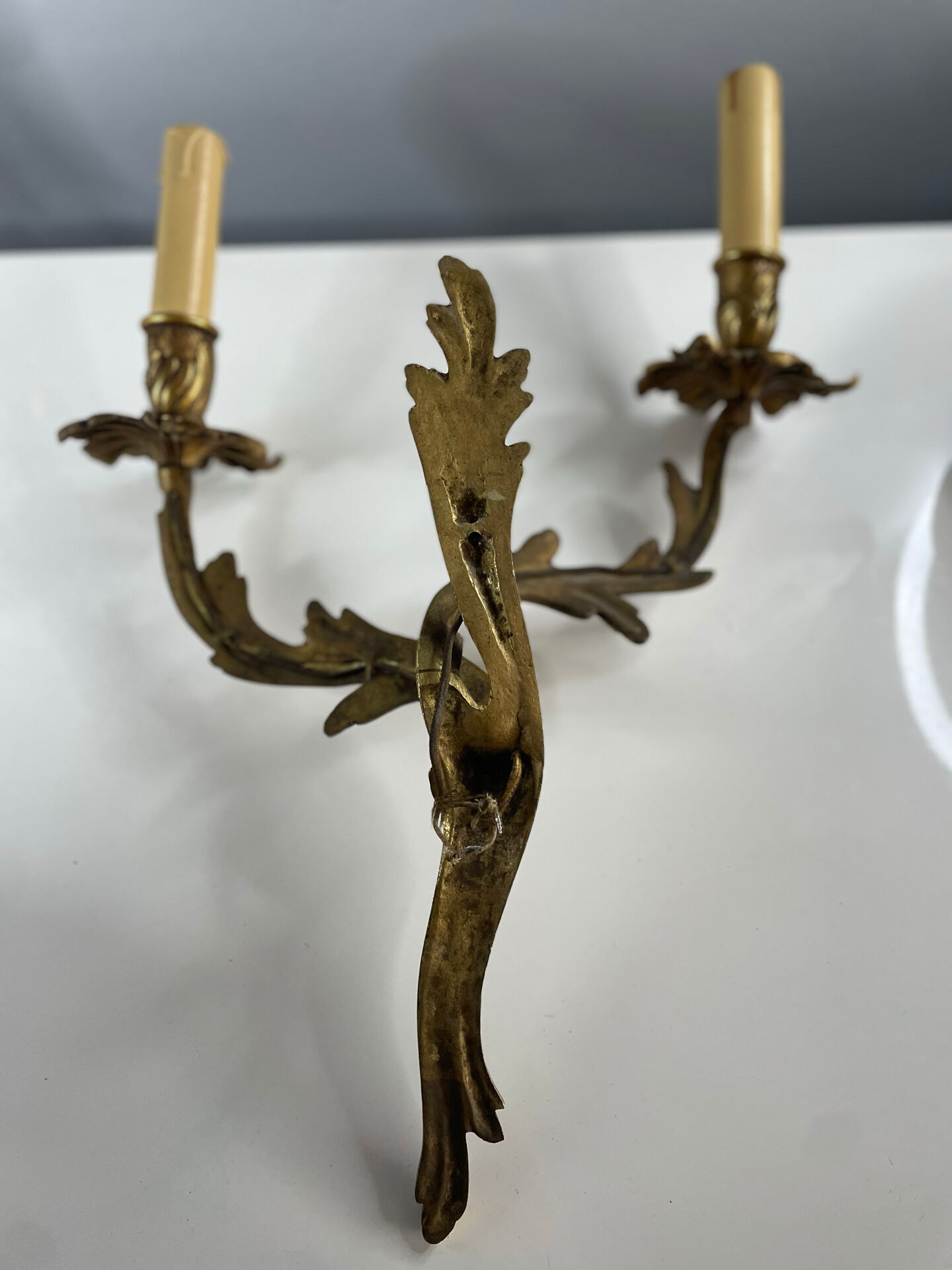 2 antique wall sconces in gilded bronze, Louis XV style