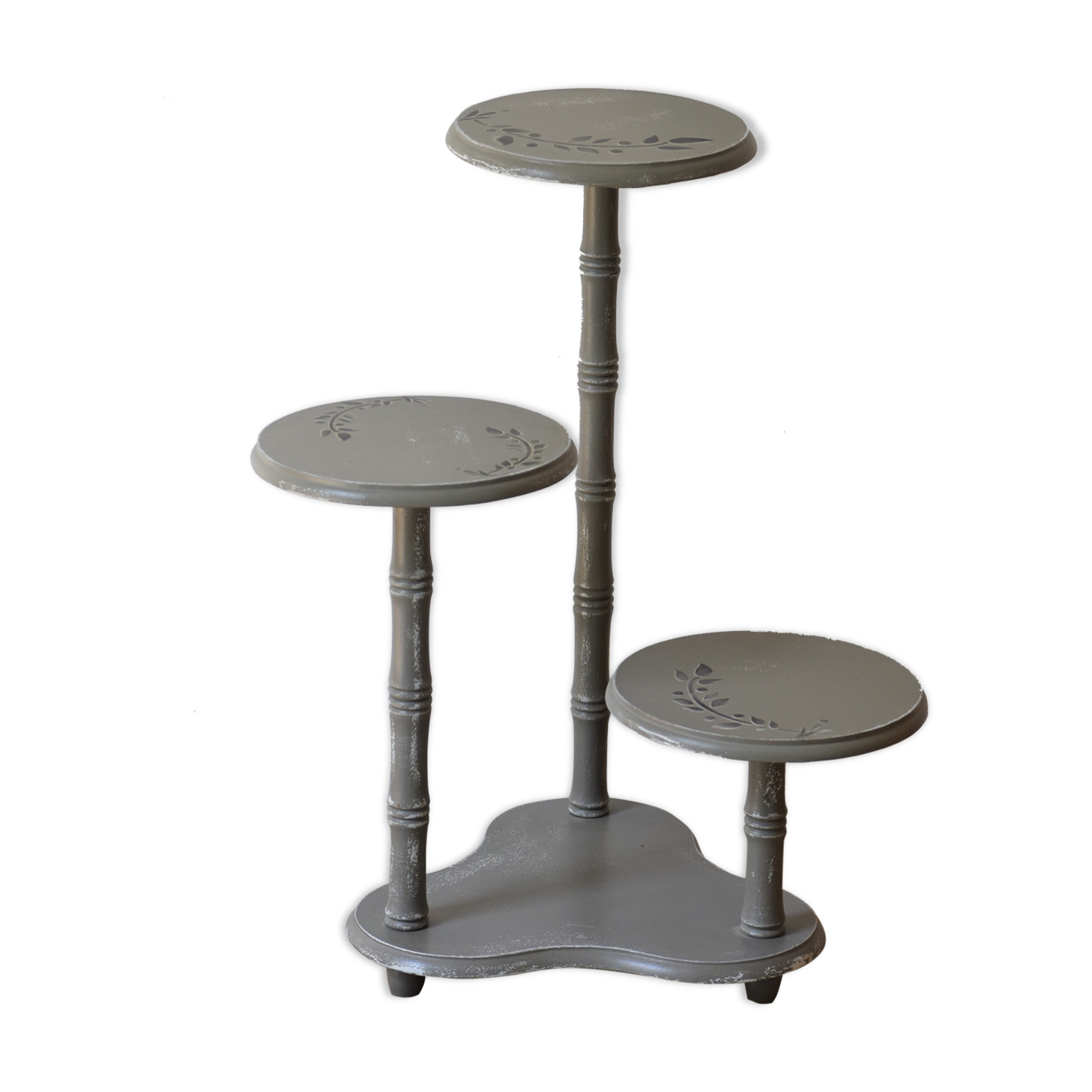 Revamped plant holder