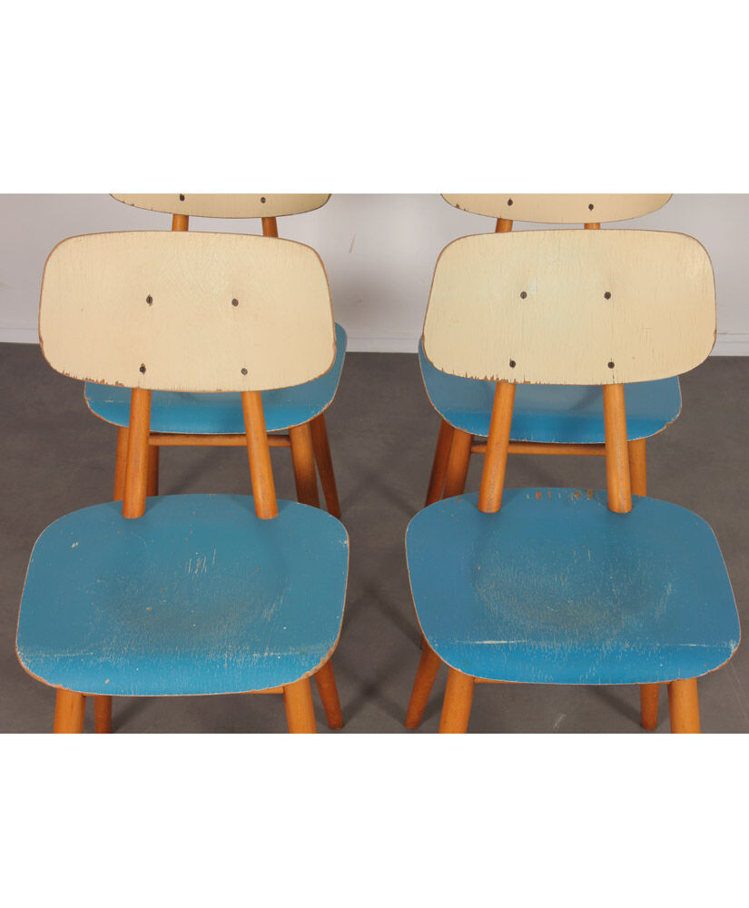 Suite of 4 vintage chairs published by Ton, 1960