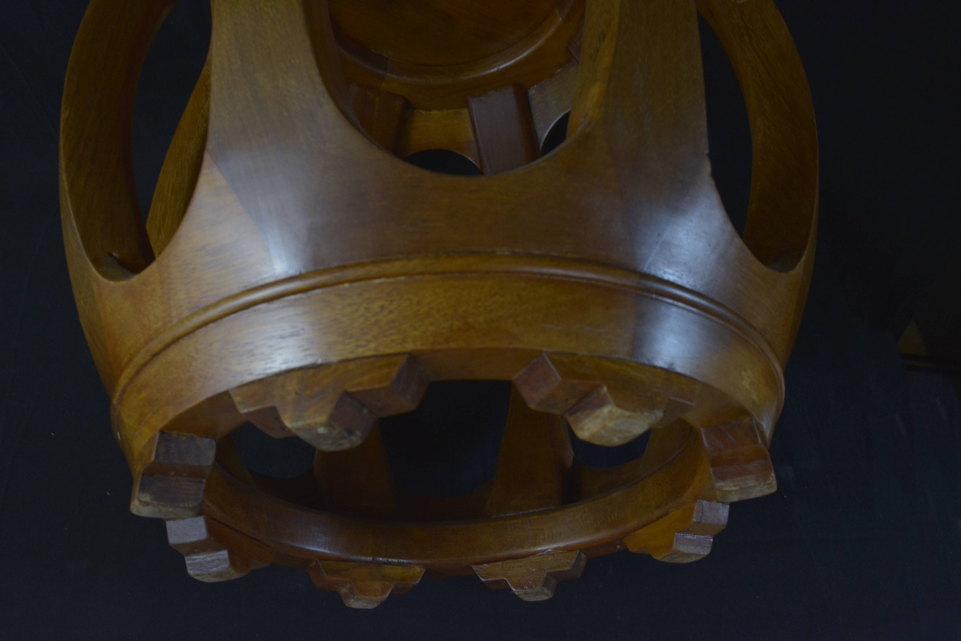Ovoid solid wood harness