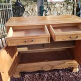 Old buffet