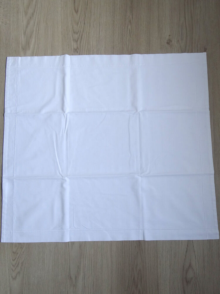 Pillowcases in flax and cotton