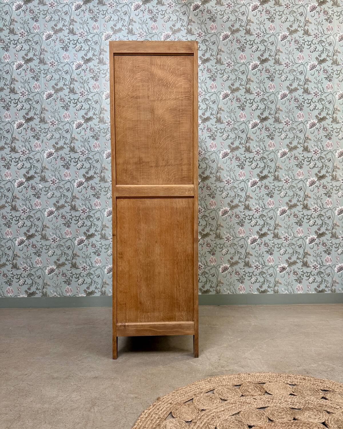 Oak wardrobe (renovated)