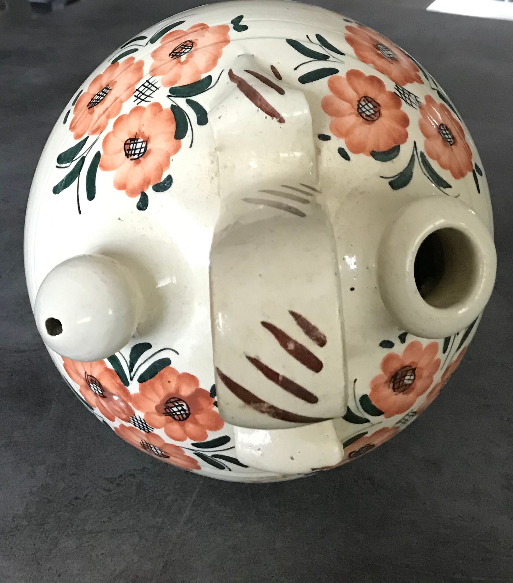 Gargoulette Cantir in ceramic with floral paint decoration