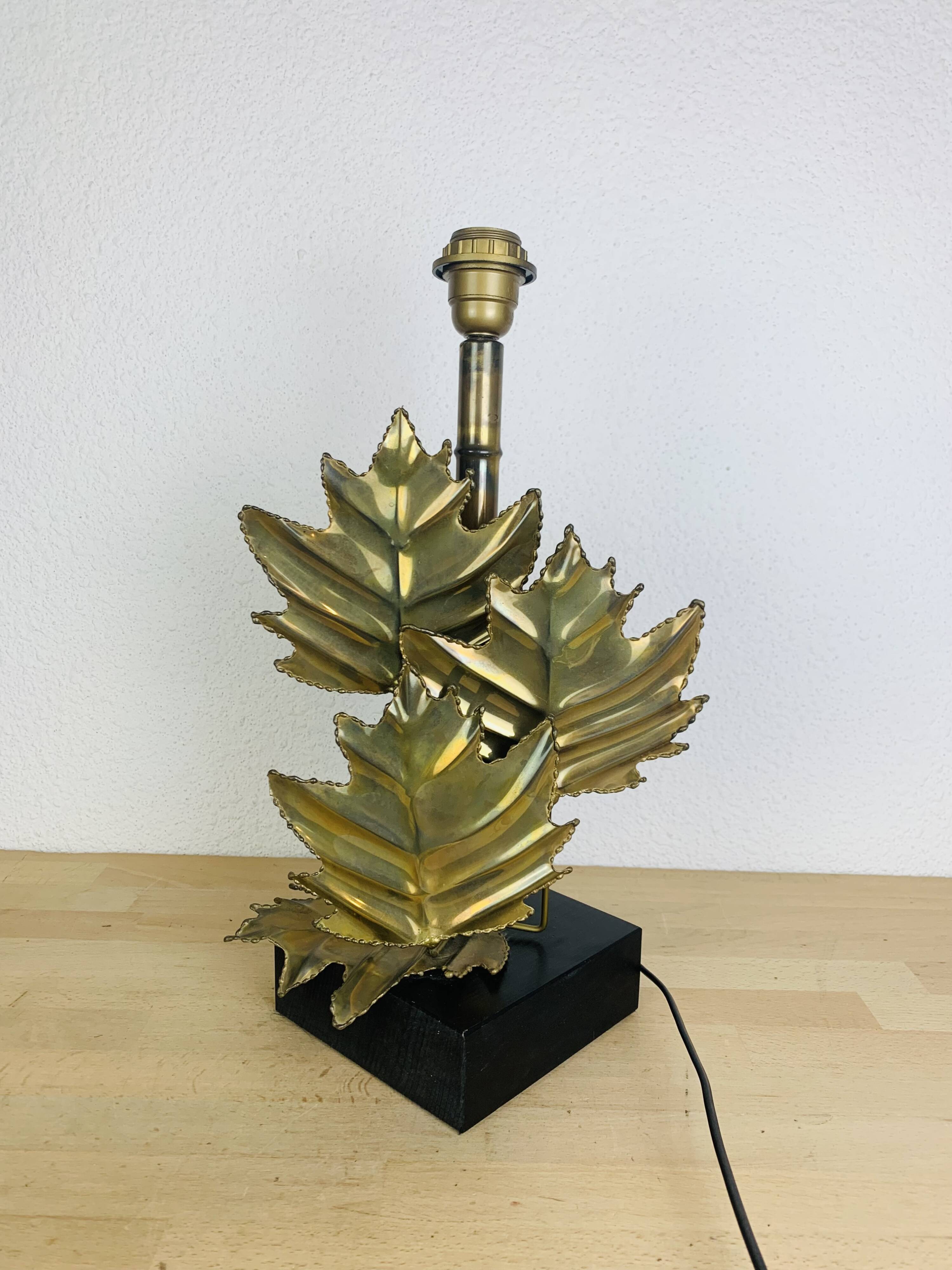 Bamboo and gold leaf lamp, Hollywood Regency style, 1970s