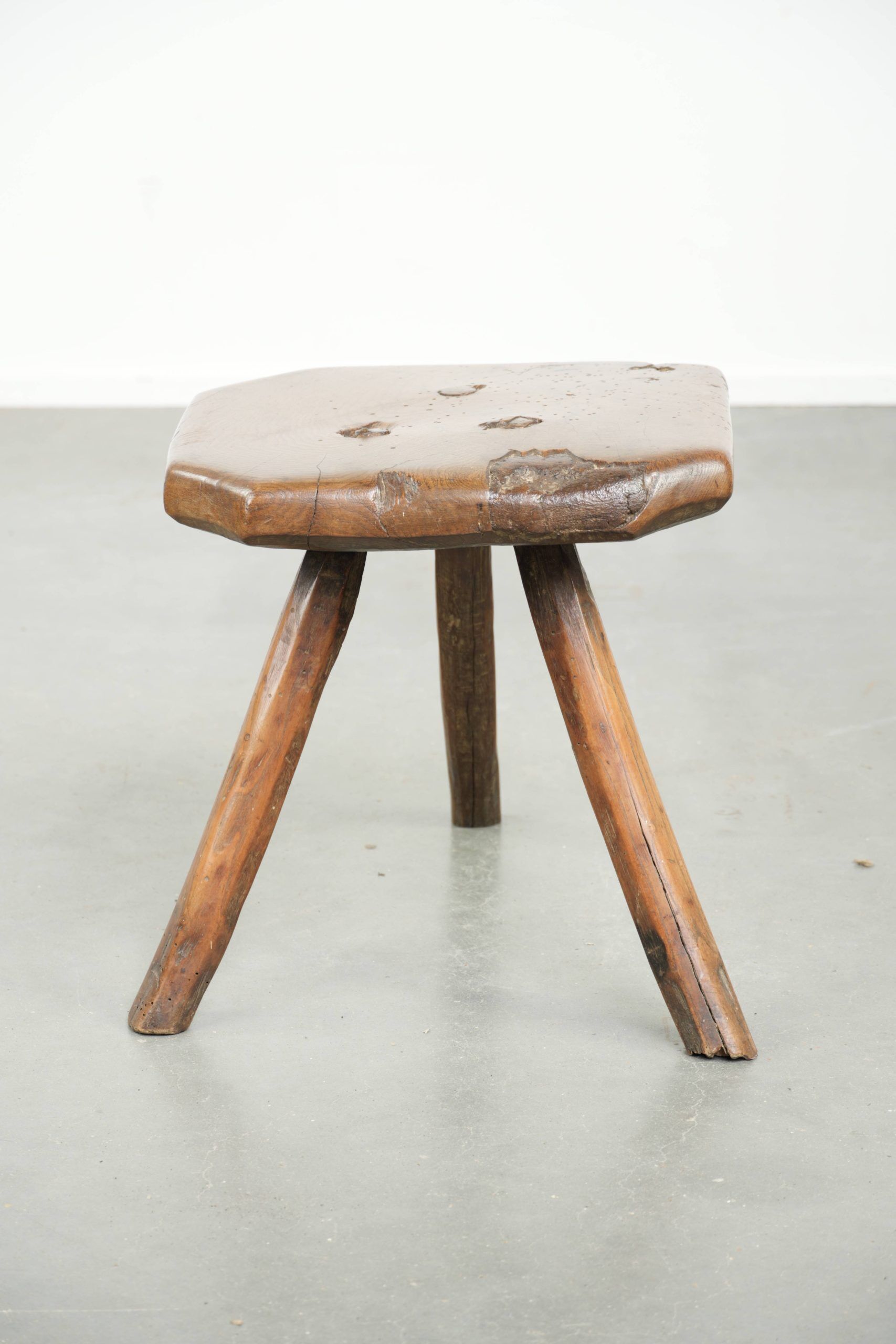 Tabouret/table d'appoint anglais antique unique du XVIIe siècle