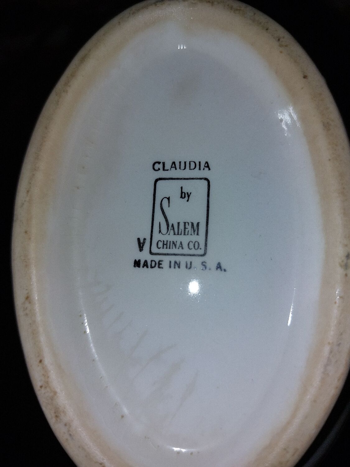 Claudia old gravy boat