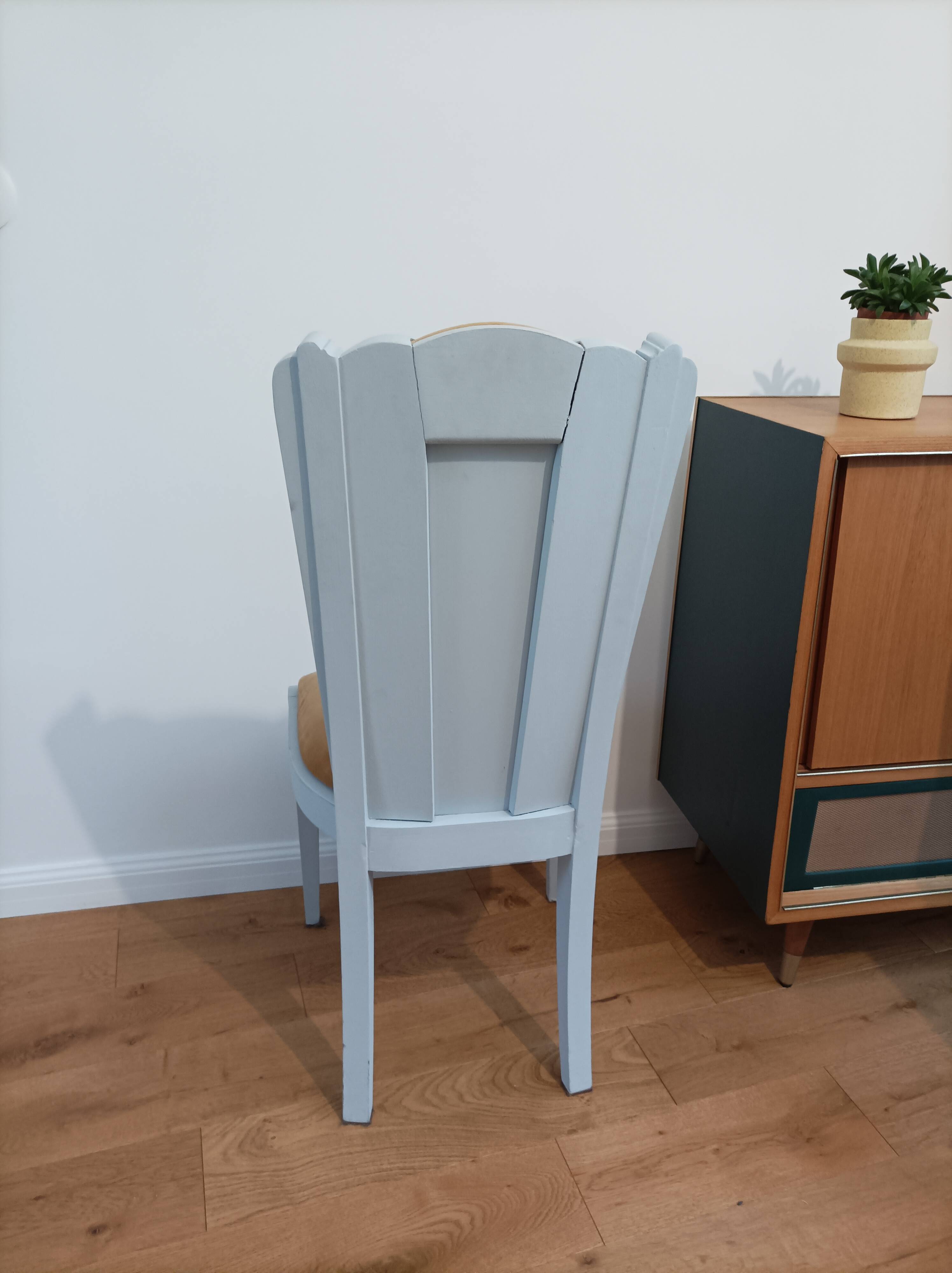 Pair of vintage 1930s chairs in wood and velvet (Art Deco style)
