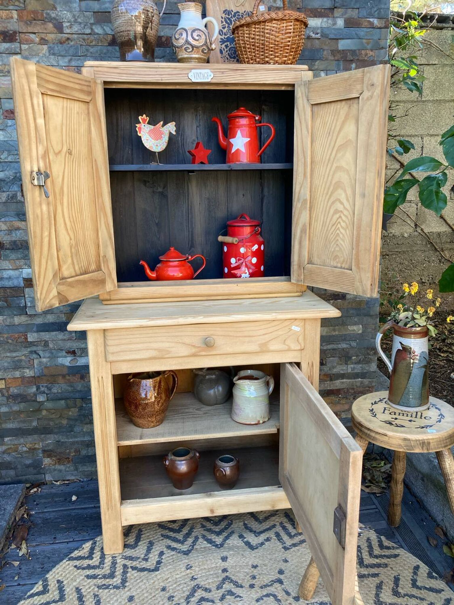 Compact Parisian buffet, 2 elements, pine/beech.