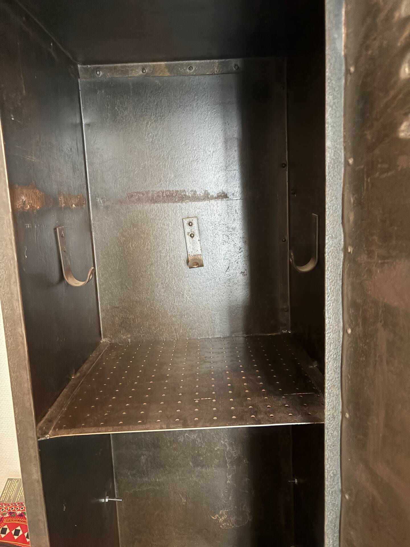 Armoire vestiaire métallique