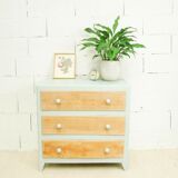 Vintage chest of drawers