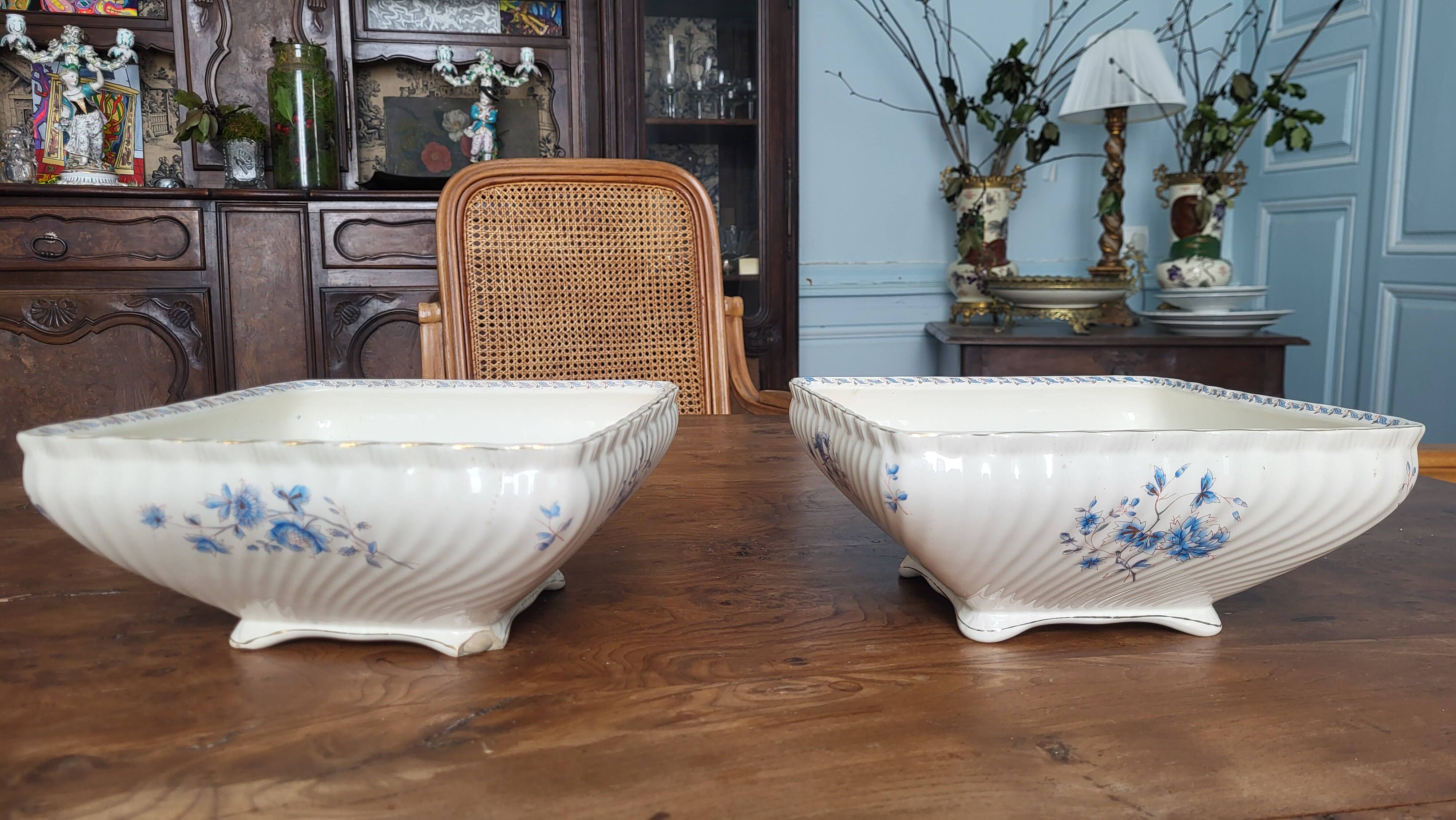 Petrus Regout 19th century dinner service 115 pieces