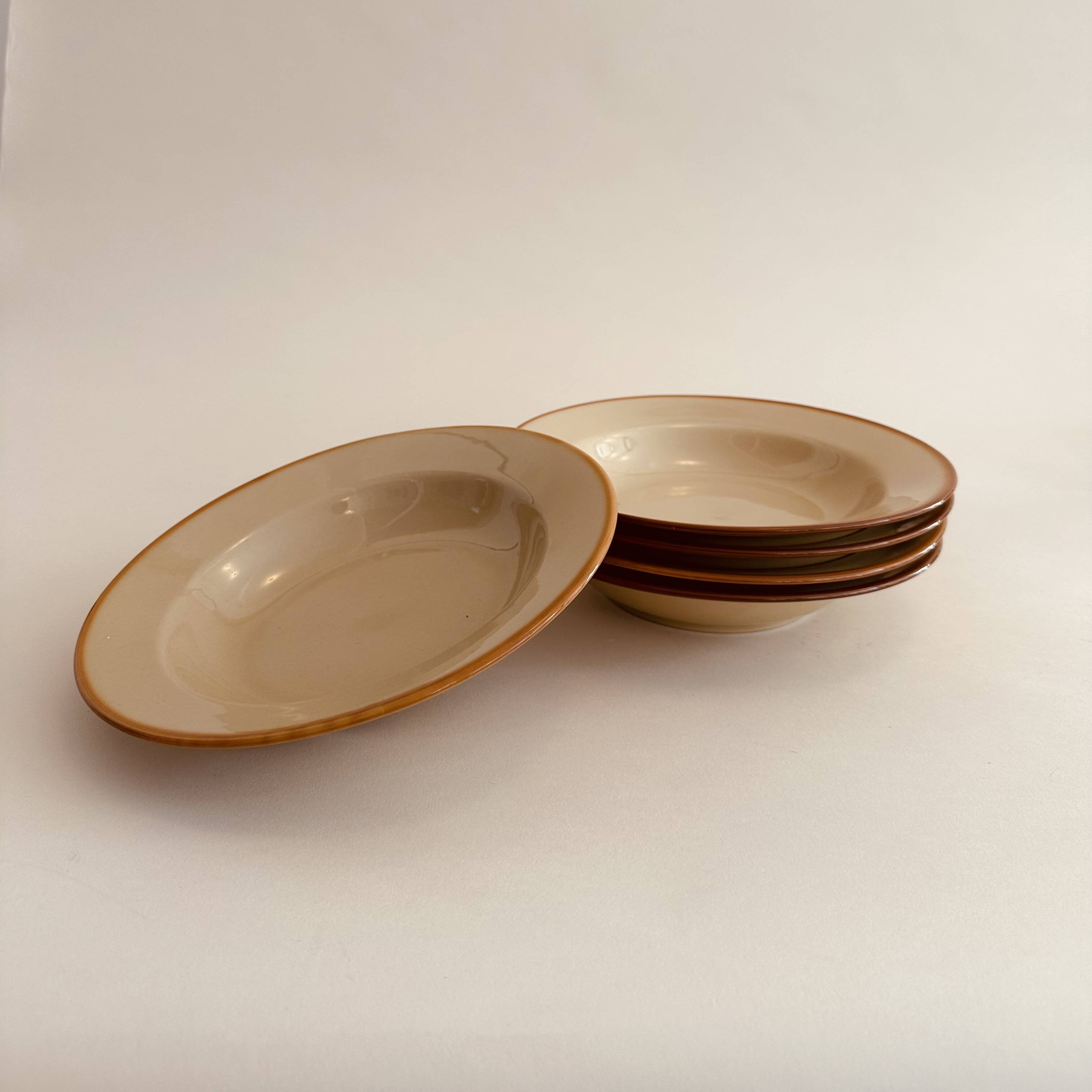 Vintage ceramic plate set