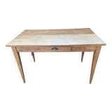 Solid pine farm table
