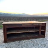 Trading counter
