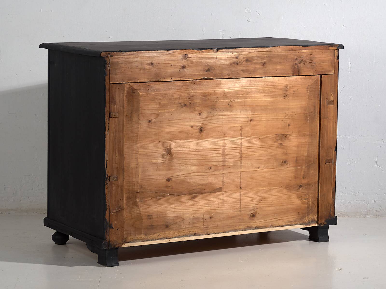 Antique chest of drawers in dark tones (c.1920)