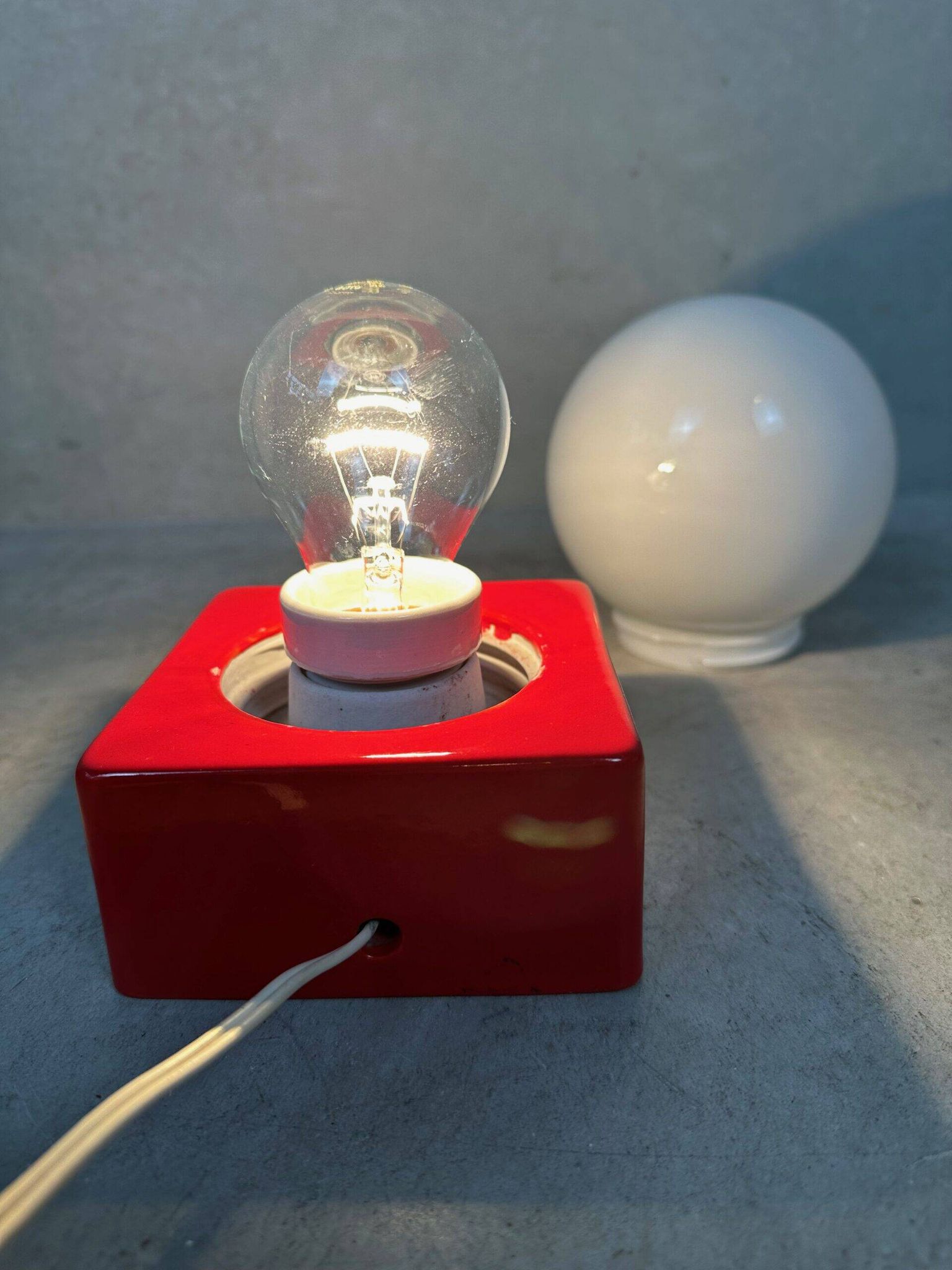 Lampe vintage de table/mur – porcelaine et opaline