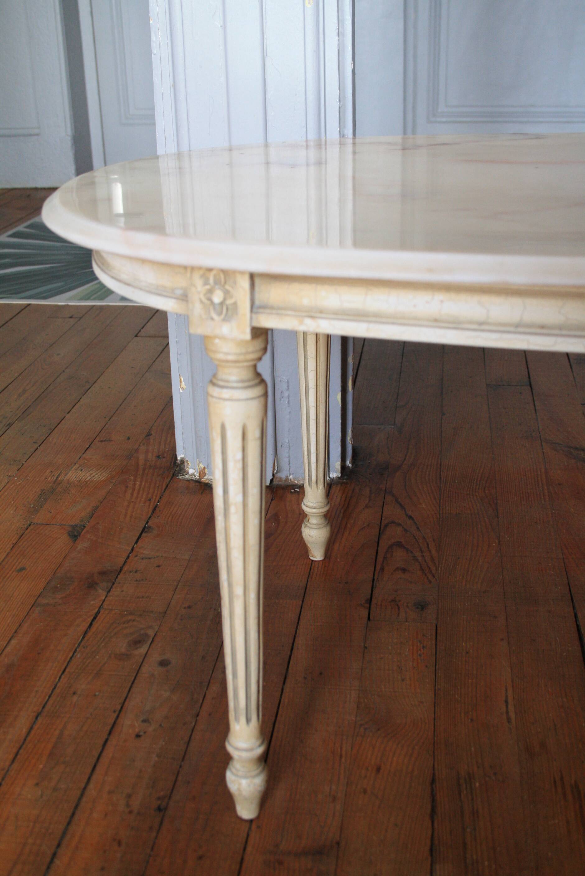Table basse ovale marbre