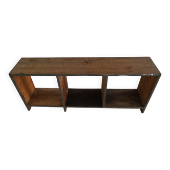 Primitive French shelf from the early 20th century in patinated oak, Wabi Sabi, 1920s.