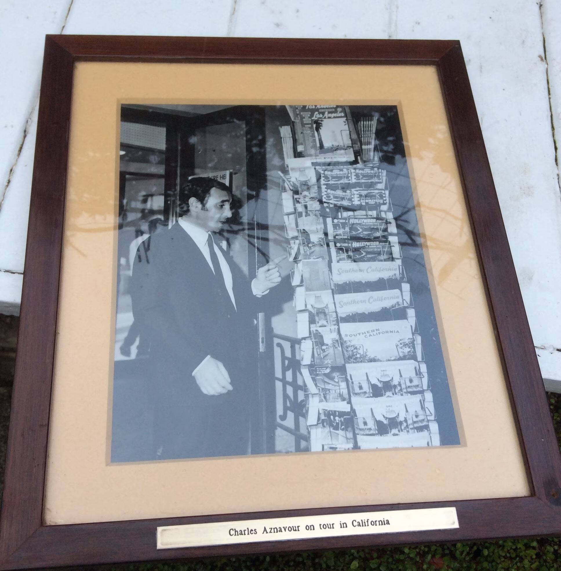 Black and white photo: Charles Aznavour