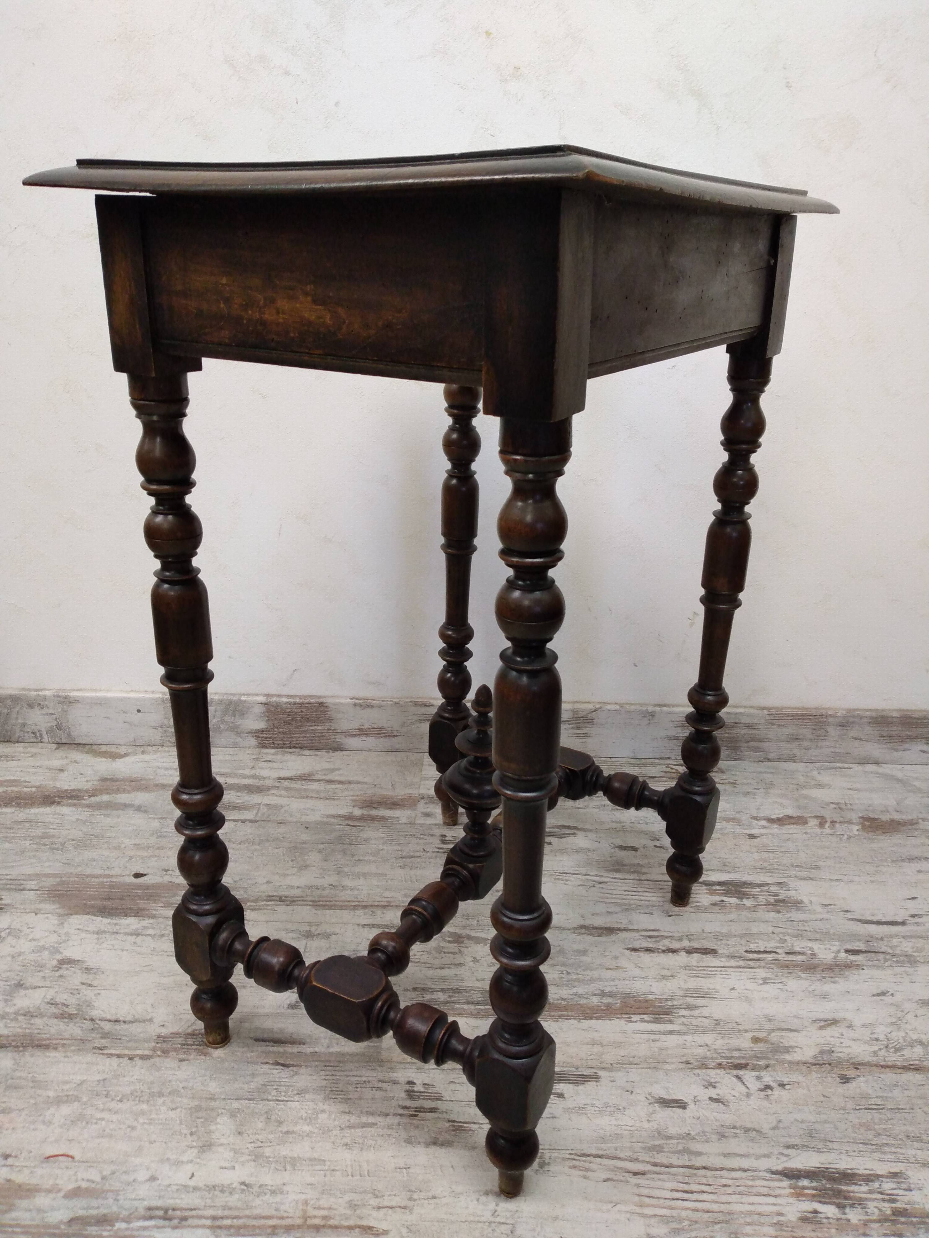 Side table / old harness