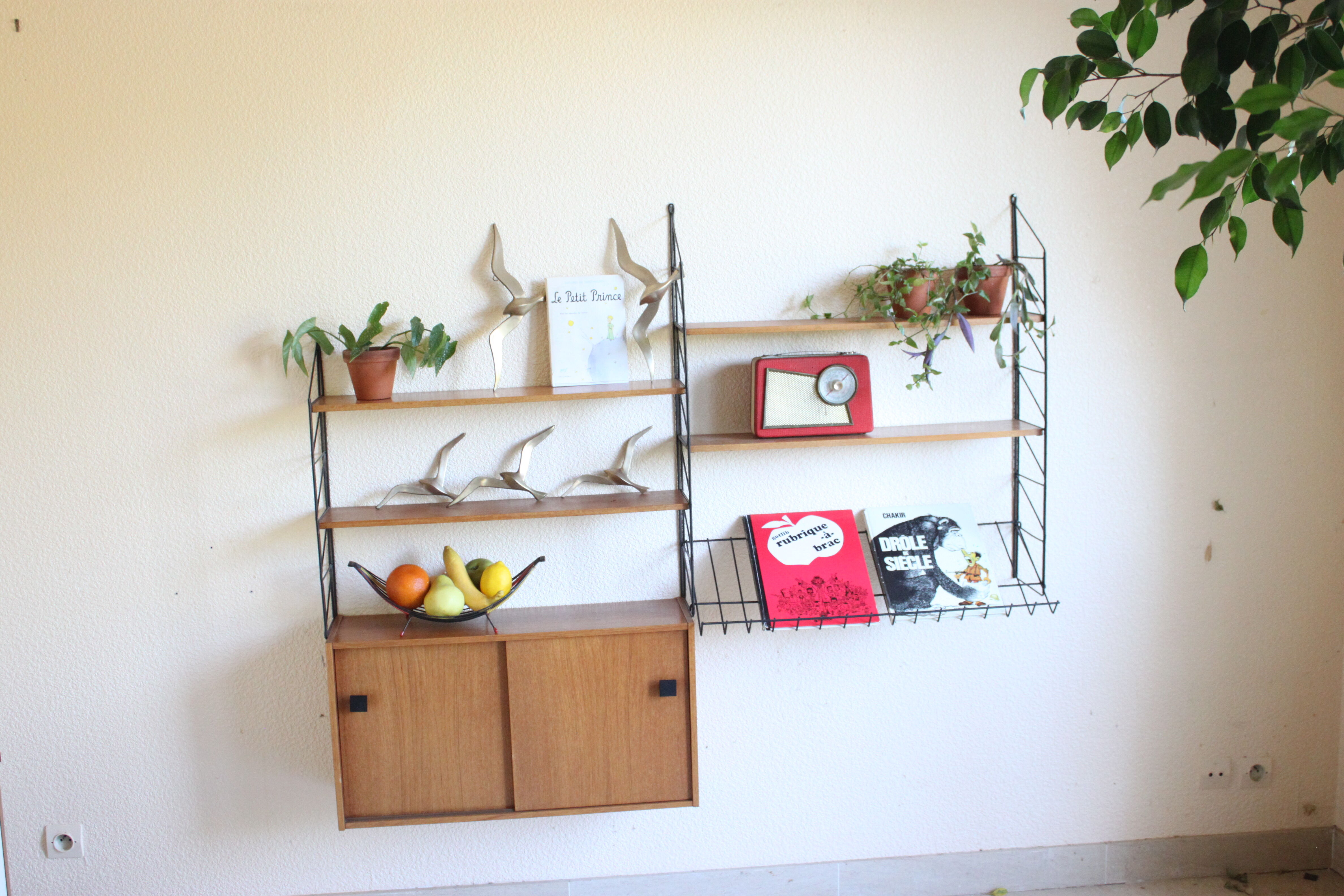 Wall shelves string, caisson and door reviews teak 1960