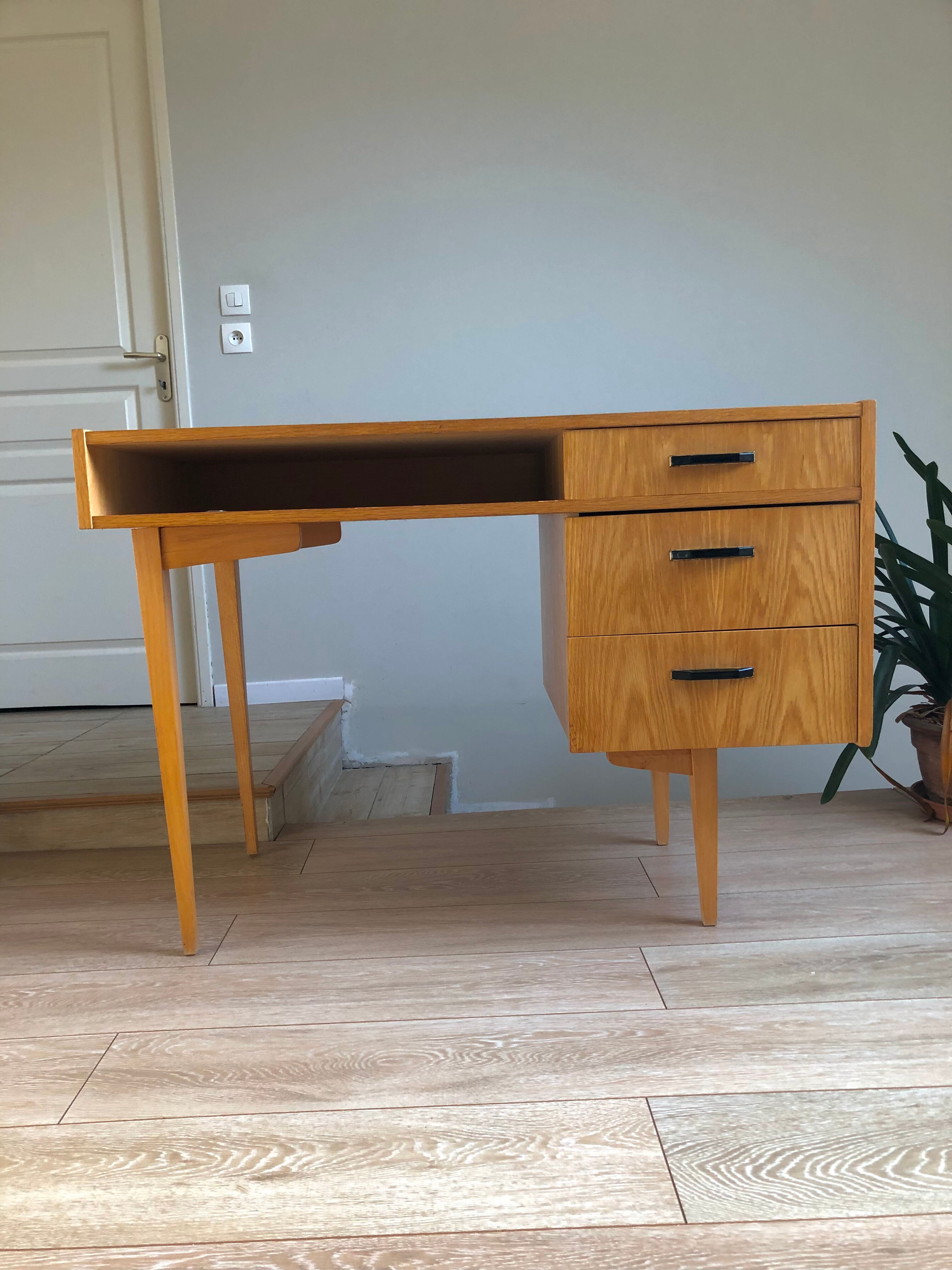 Bureau vintage