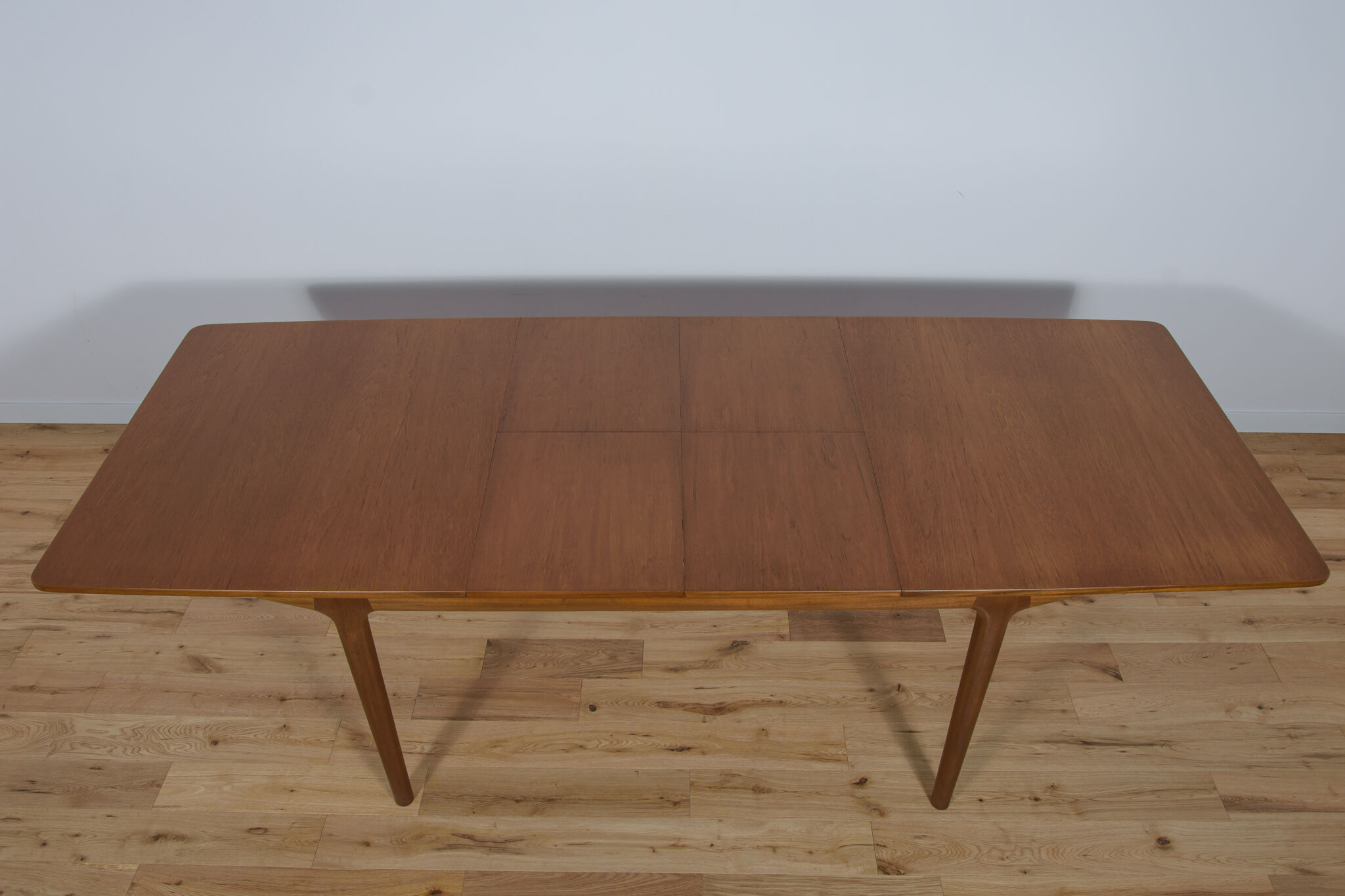 Teak extendable dining table from mcintosh, 1960s