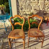 Lot of tanned chairs