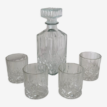 Whisky decanter 900 ml and 4 glasses 230 ml