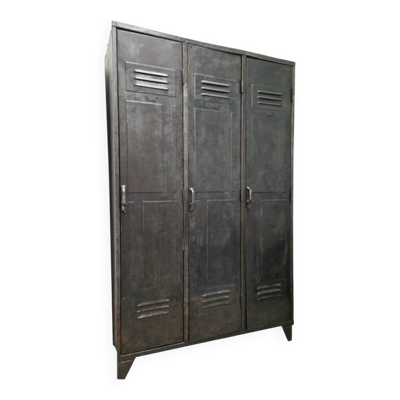 Armoire vestiaire métallique acier métal industriel 1950