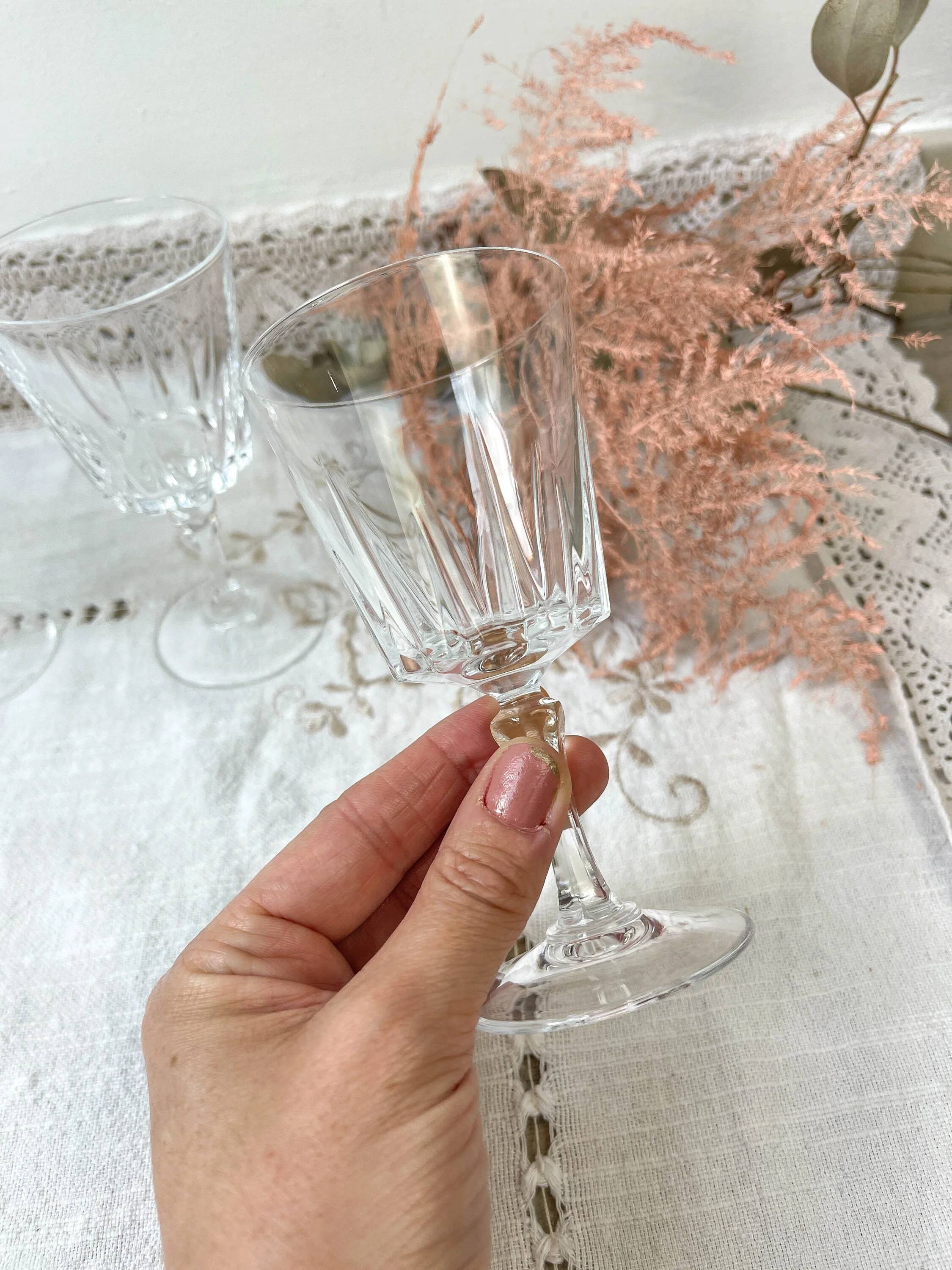 6 white wine glasses Cristal D'Arques model Versailles