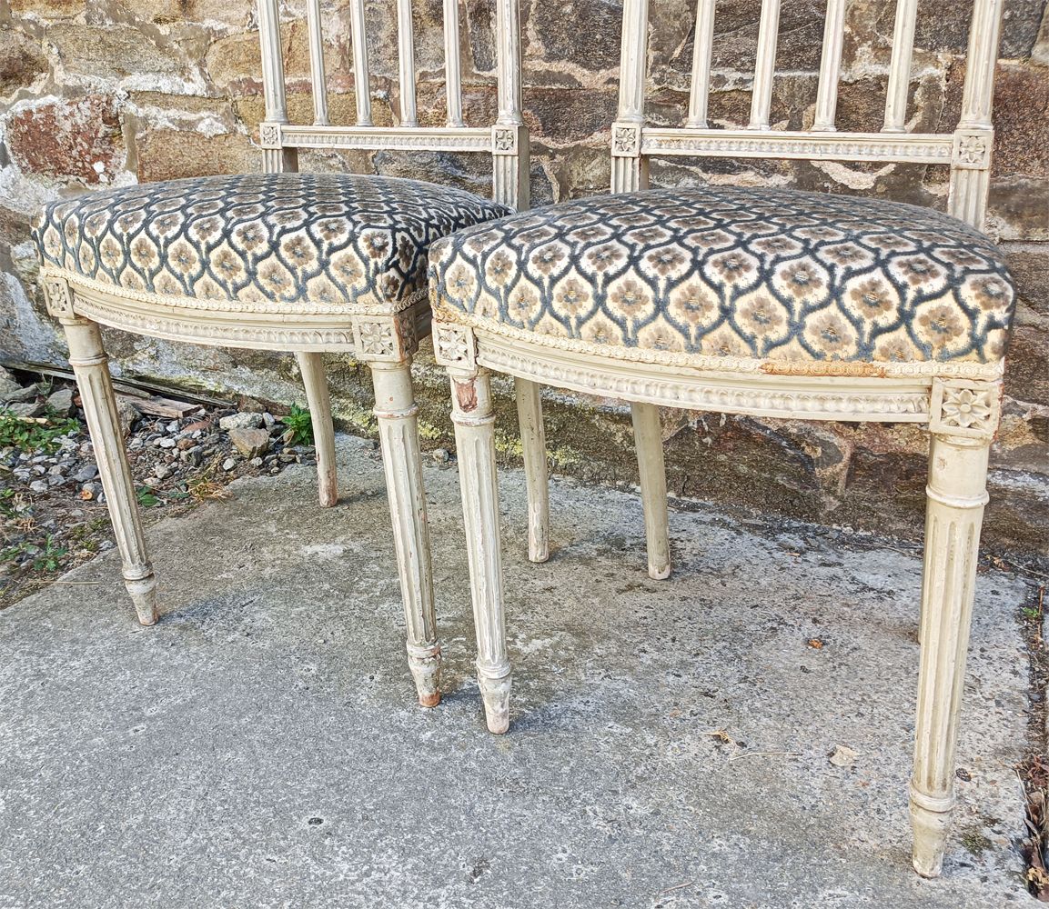 Pair of chairs Louis XVI, 1940